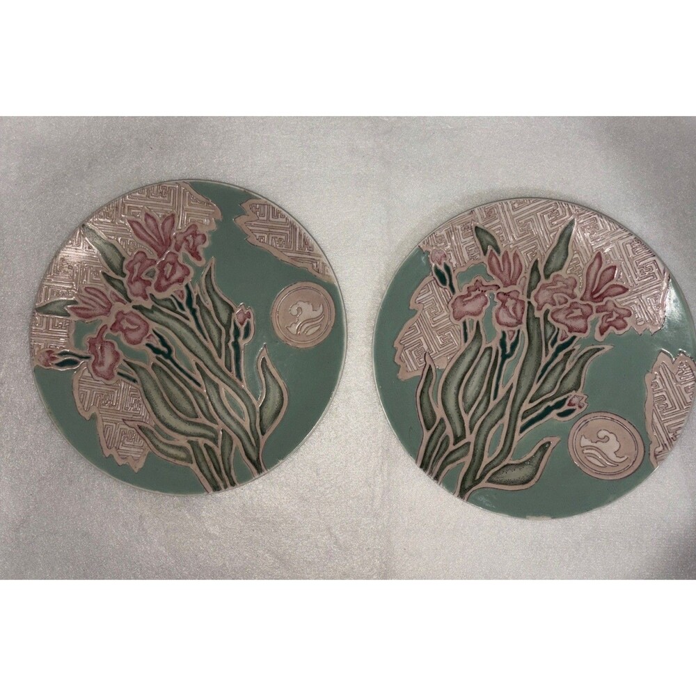 2 VTG Porcelain Toyo Hand Painted Collector PlatesPink Flowers from Macau 8.25"